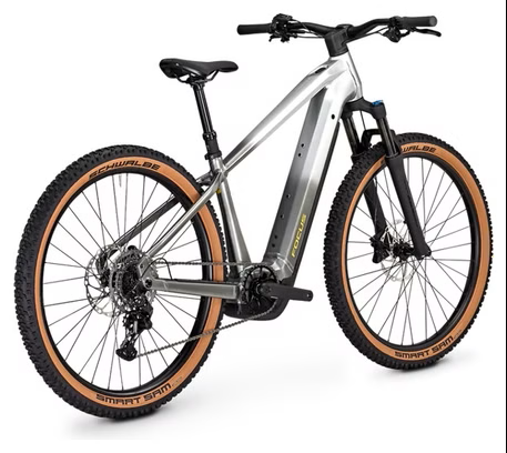 Focus Jarifa² 6.7 Hardtail-Elektro-Mountainbike, Shimano 9-Gang-Schaltung, 600-Wh-Akku, Bosch-Motor, 75 Nm Drehmoment, 29-Zoll-Räder, Silber/Grau, 2026
